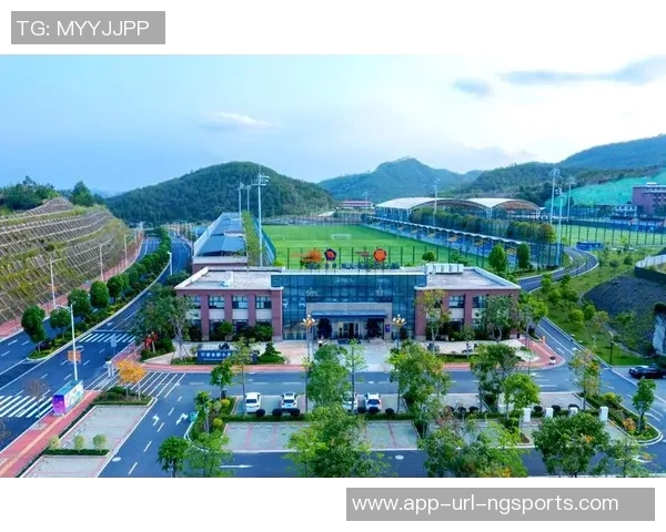 探索足球小镇的具体位置及周边交通便利性分析